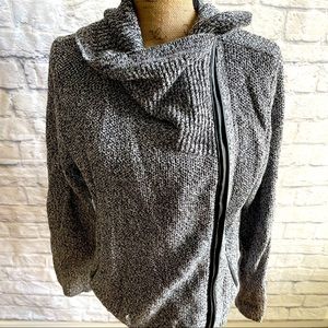 NEW Stylish New York & Company Cardigan